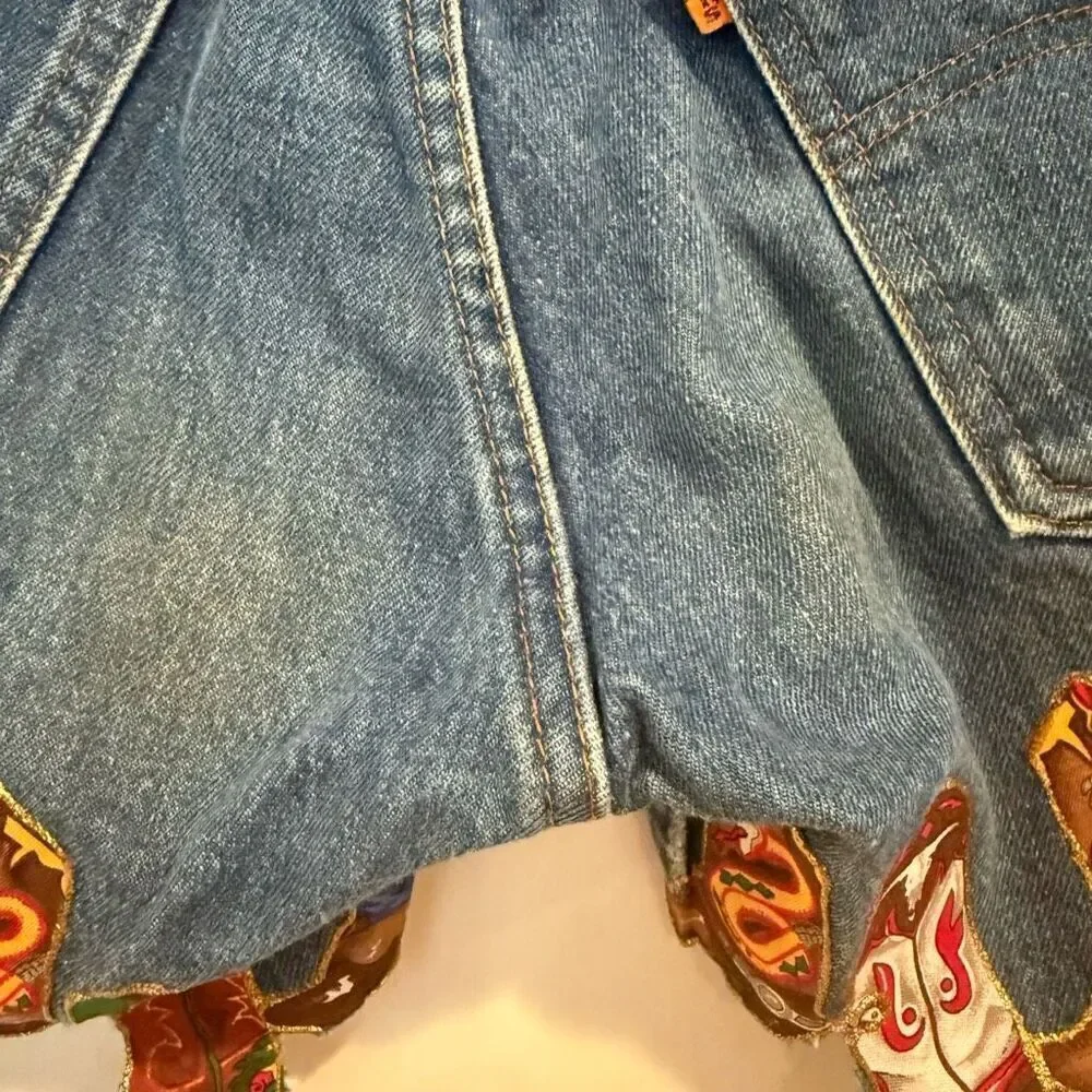 Levi’s Upcycled Cowboy Cowgirl Western Boot Applique Denim Shorts Orange Tab Siz